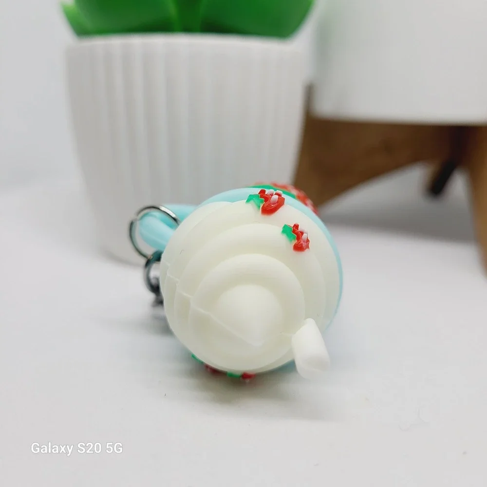 Strawberry Drink Keychain‎ Cute Cup Charm Food Accessory Fun NWOT School Keys